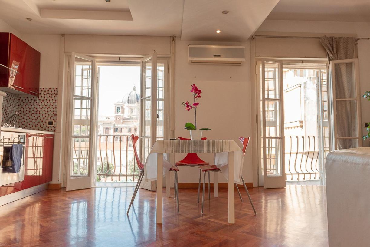 Appartamento Gaudi Lido di Ostia Dış mekan fotoğraf